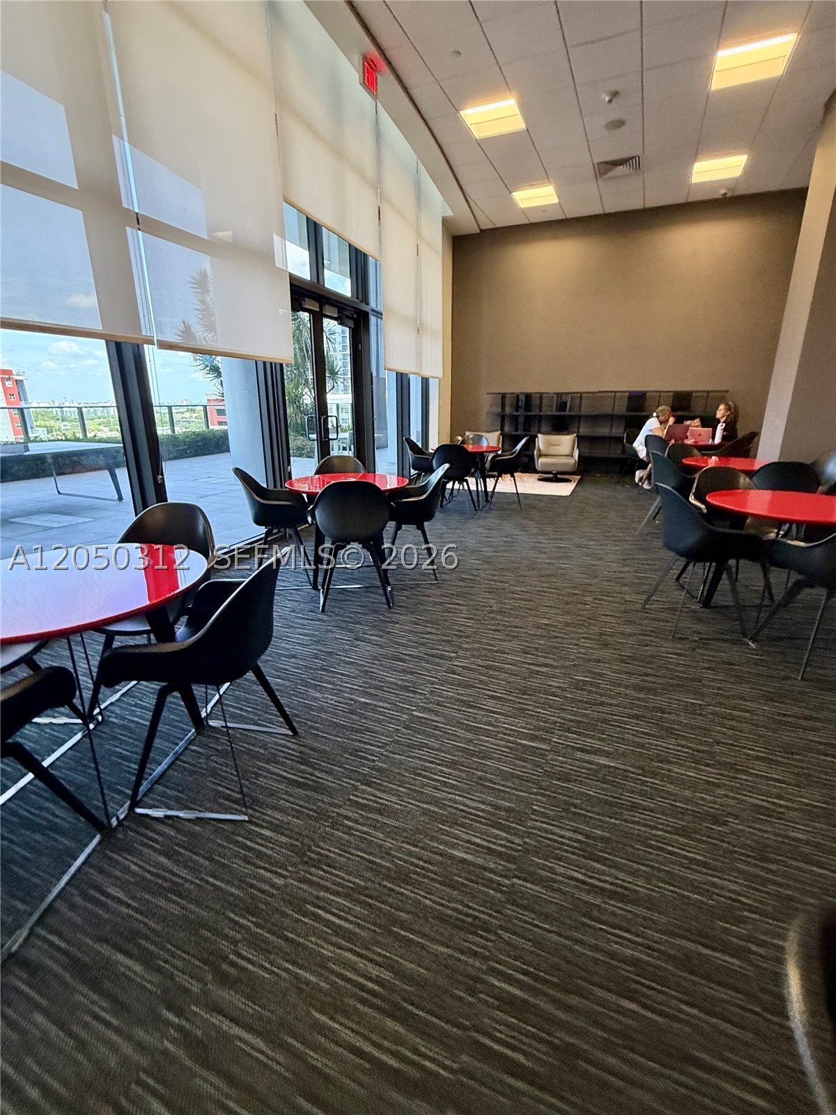CANVAS CONDO - Residential Lease