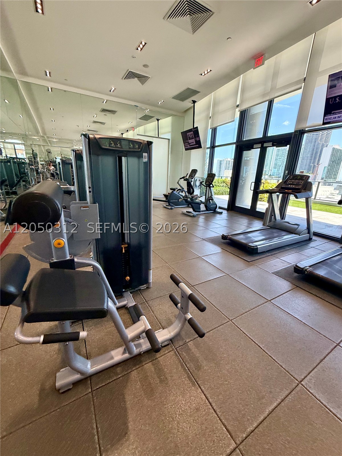 CANVAS CONDO - Residential Lease