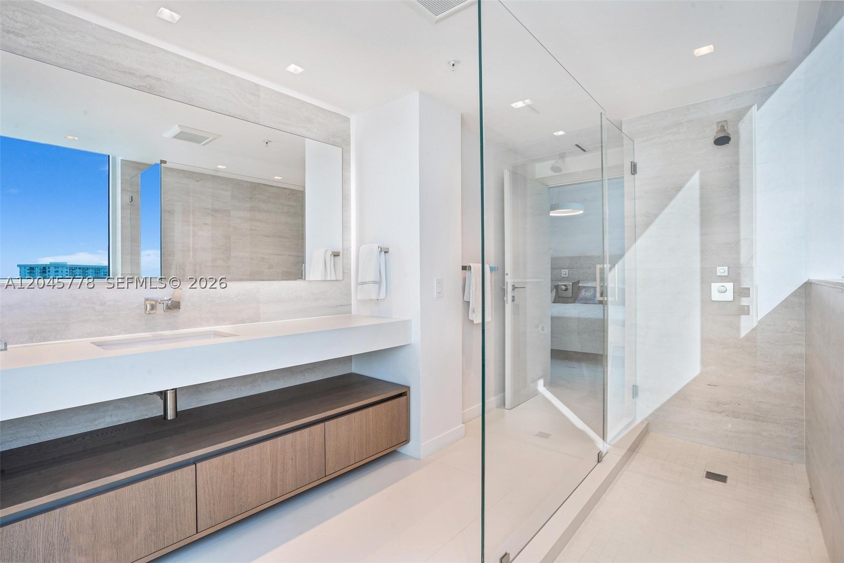 MOSAIC ON MIAMI BEACH CON - Residential