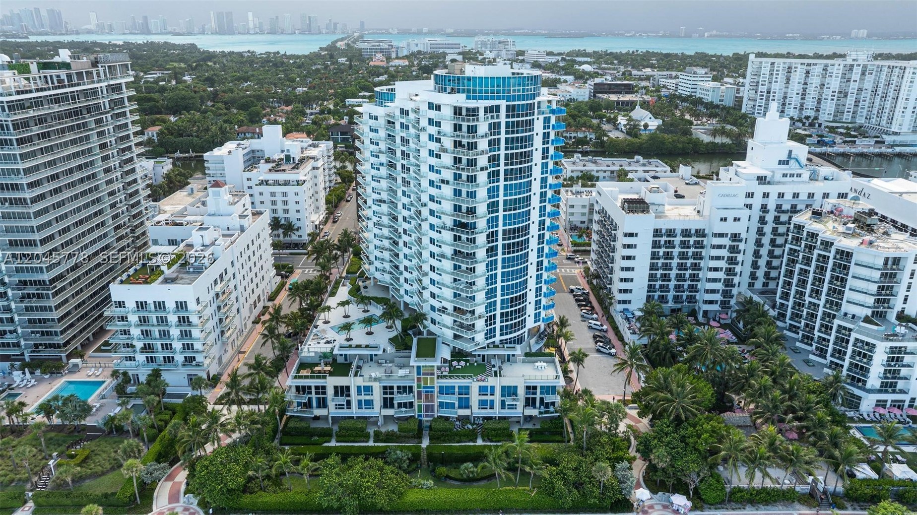 MOSAIC ON MIAMI BEACH CON - Residential