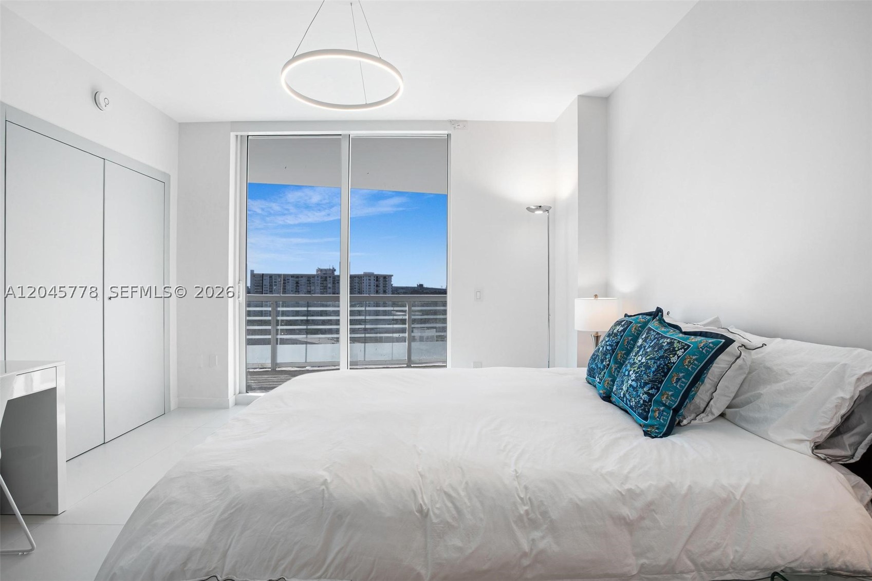 MOSAIC ON MIAMI BEACH CON - Residential