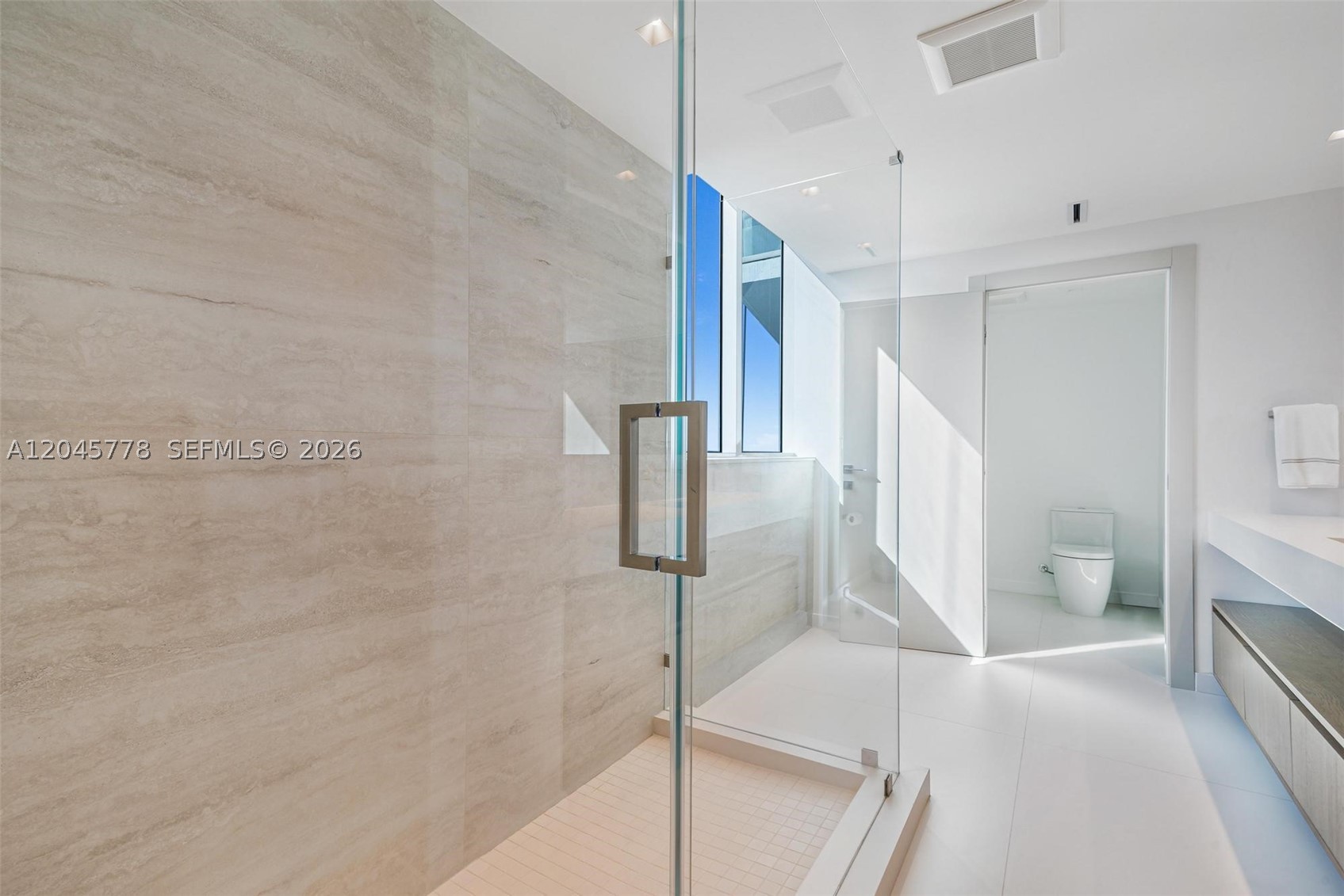 MOSAIC ON MIAMI BEACH CON - Residential
