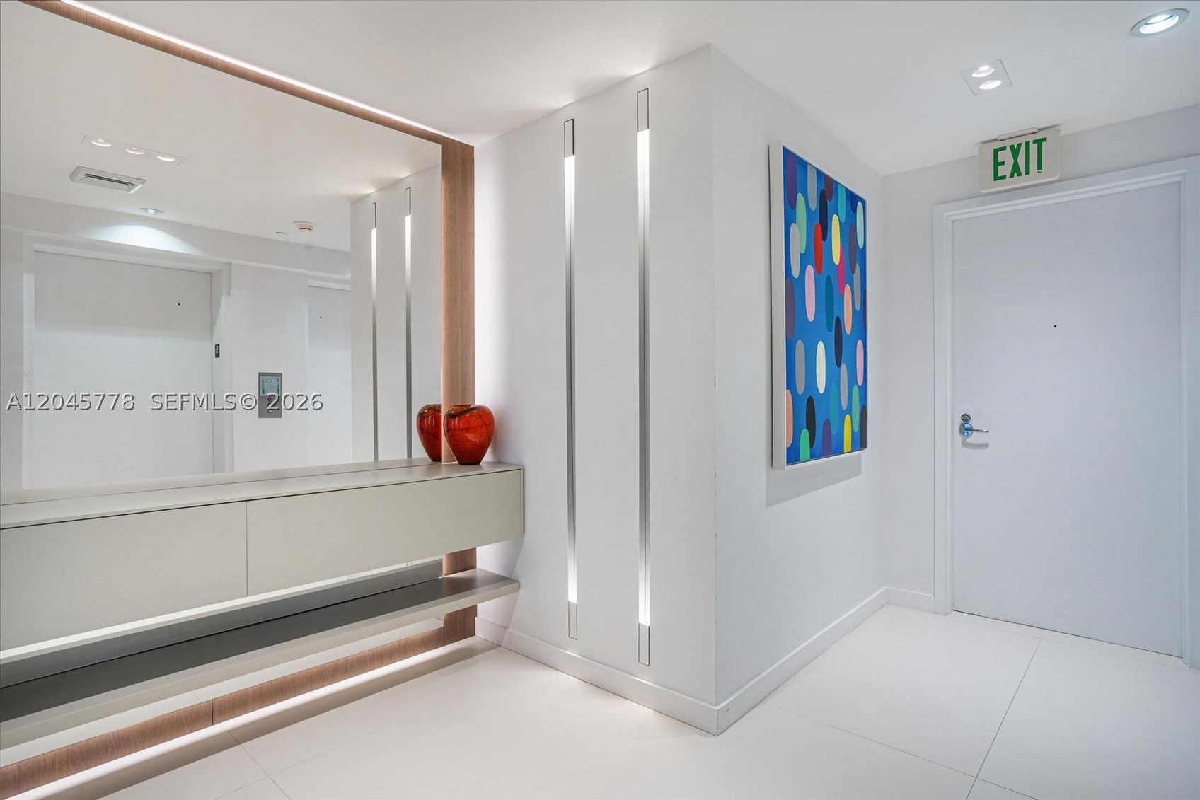 MOSAIC ON MIAMI BEACH CON - Residential