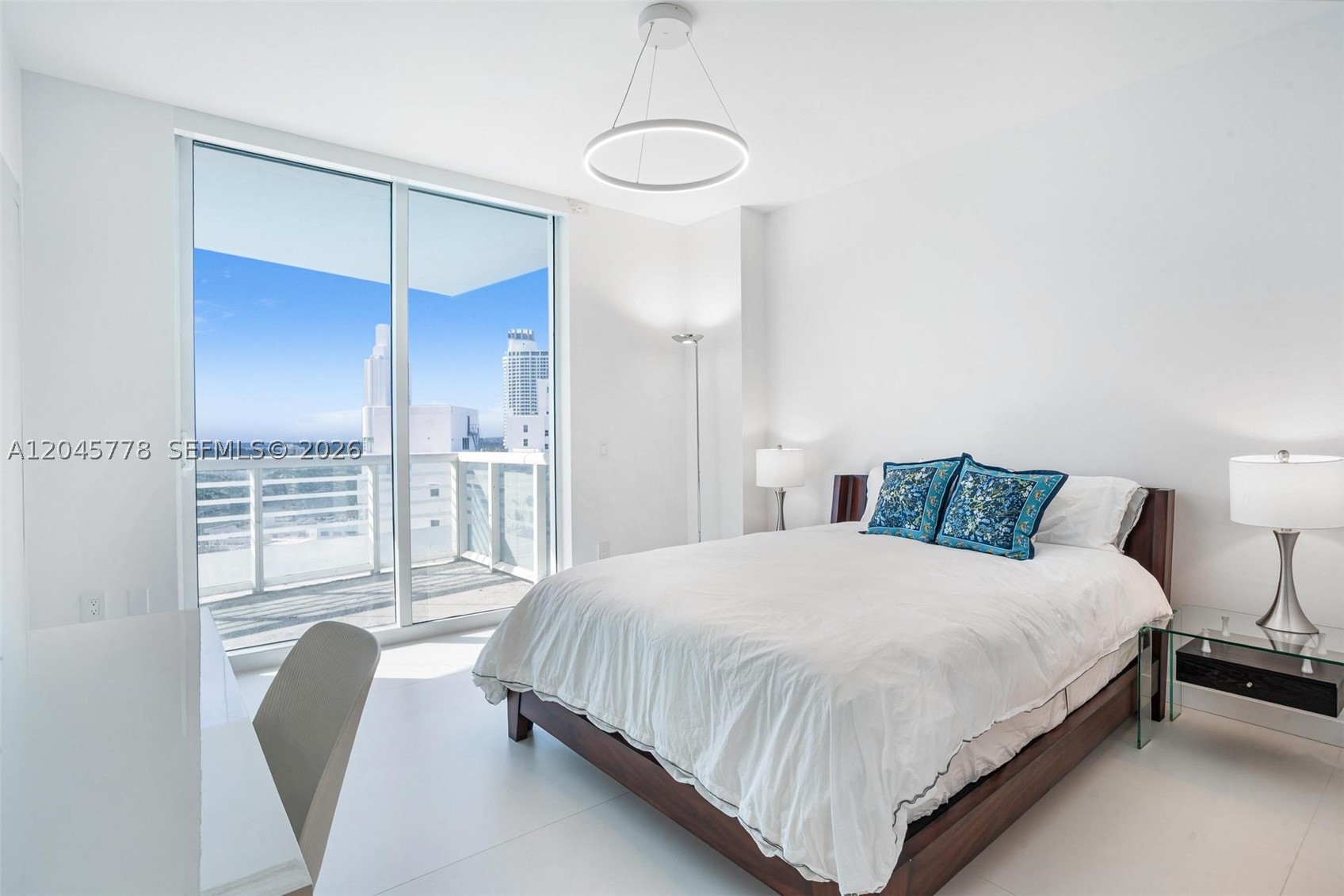 MOSAIC ON MIAMI BEACH CON - Residential