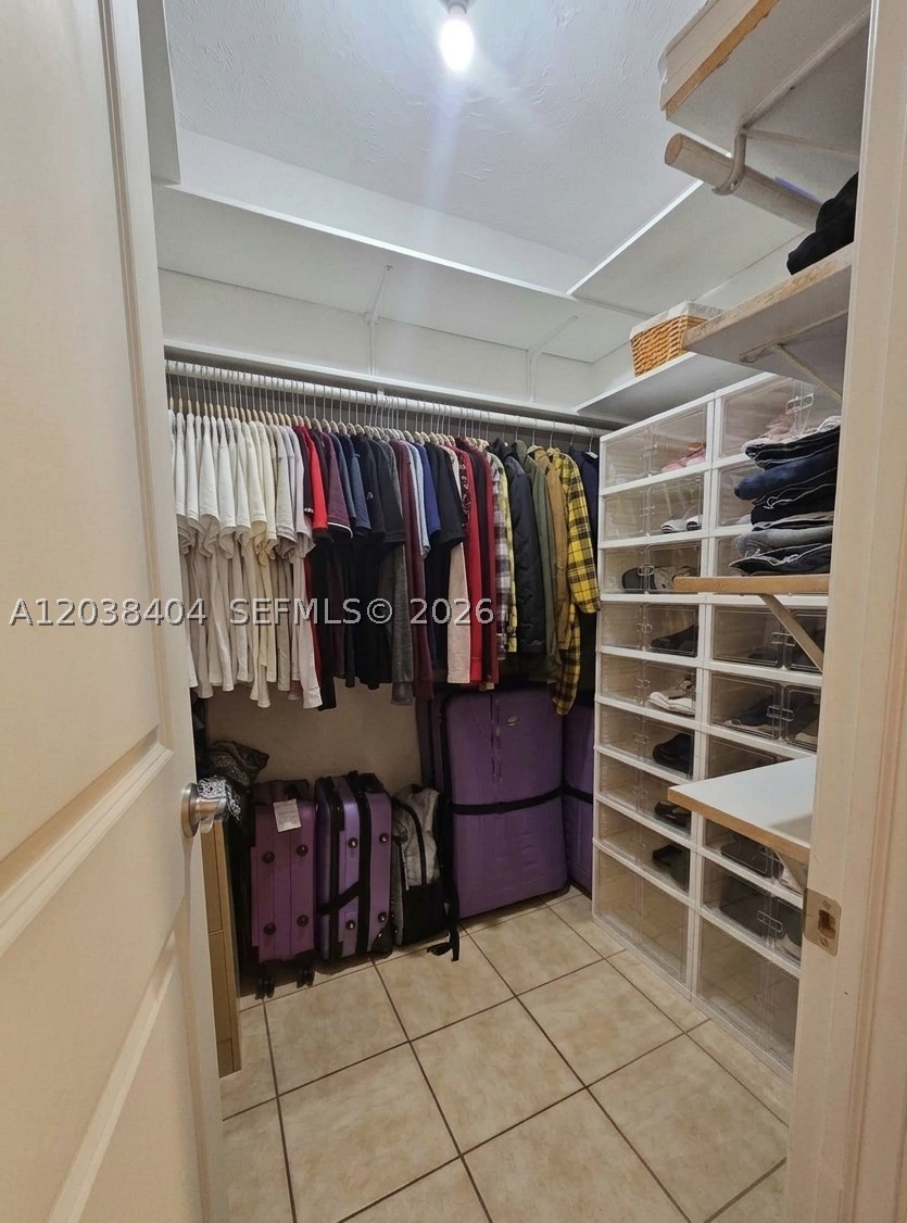 HIALEAH 14TH ADDN REV PL - Residential
