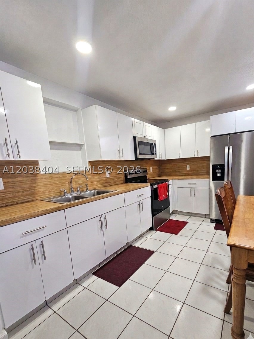 HIALEAH 14TH ADDN REV PL - Residential