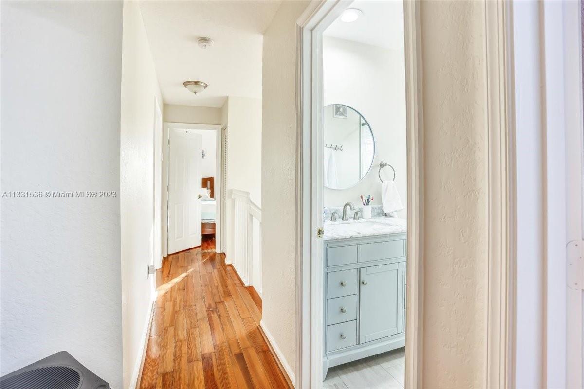 PARCEL D AT SUNSET LAKES - Residential Lease