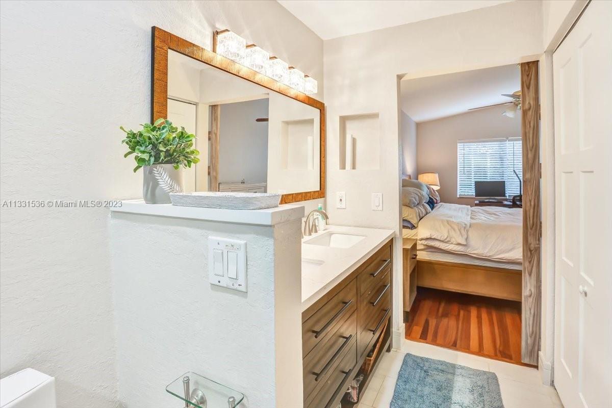 PARCEL D AT SUNSET LAKES - Residential Lease