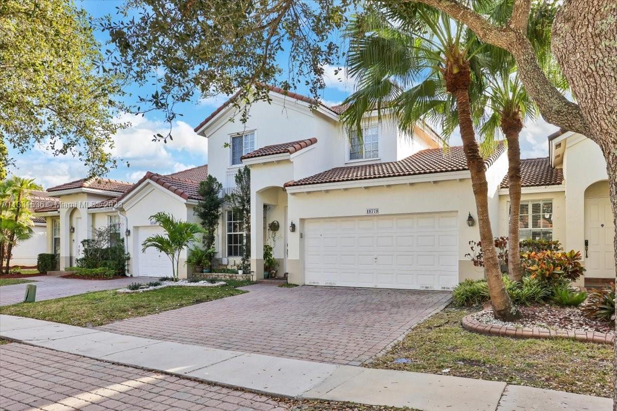 PARCEL D AT SUNSET LAKES - Residential Lease