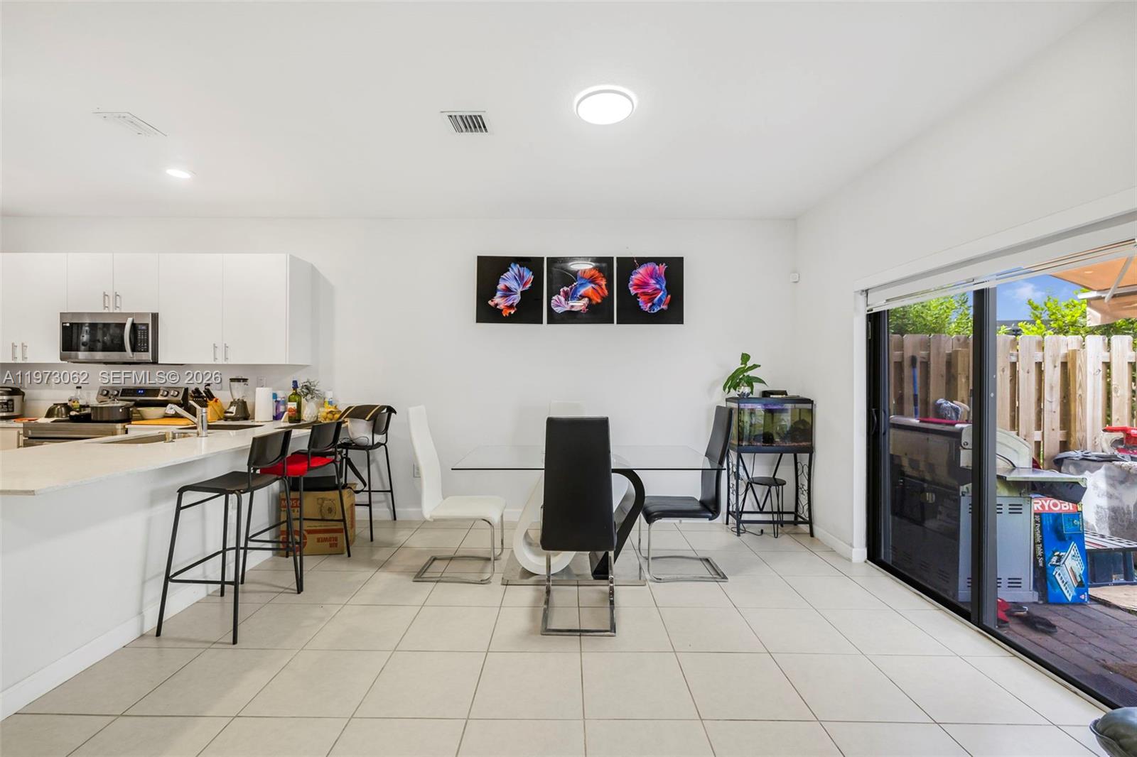 KENDALL ASSEMBLAGE - Residential