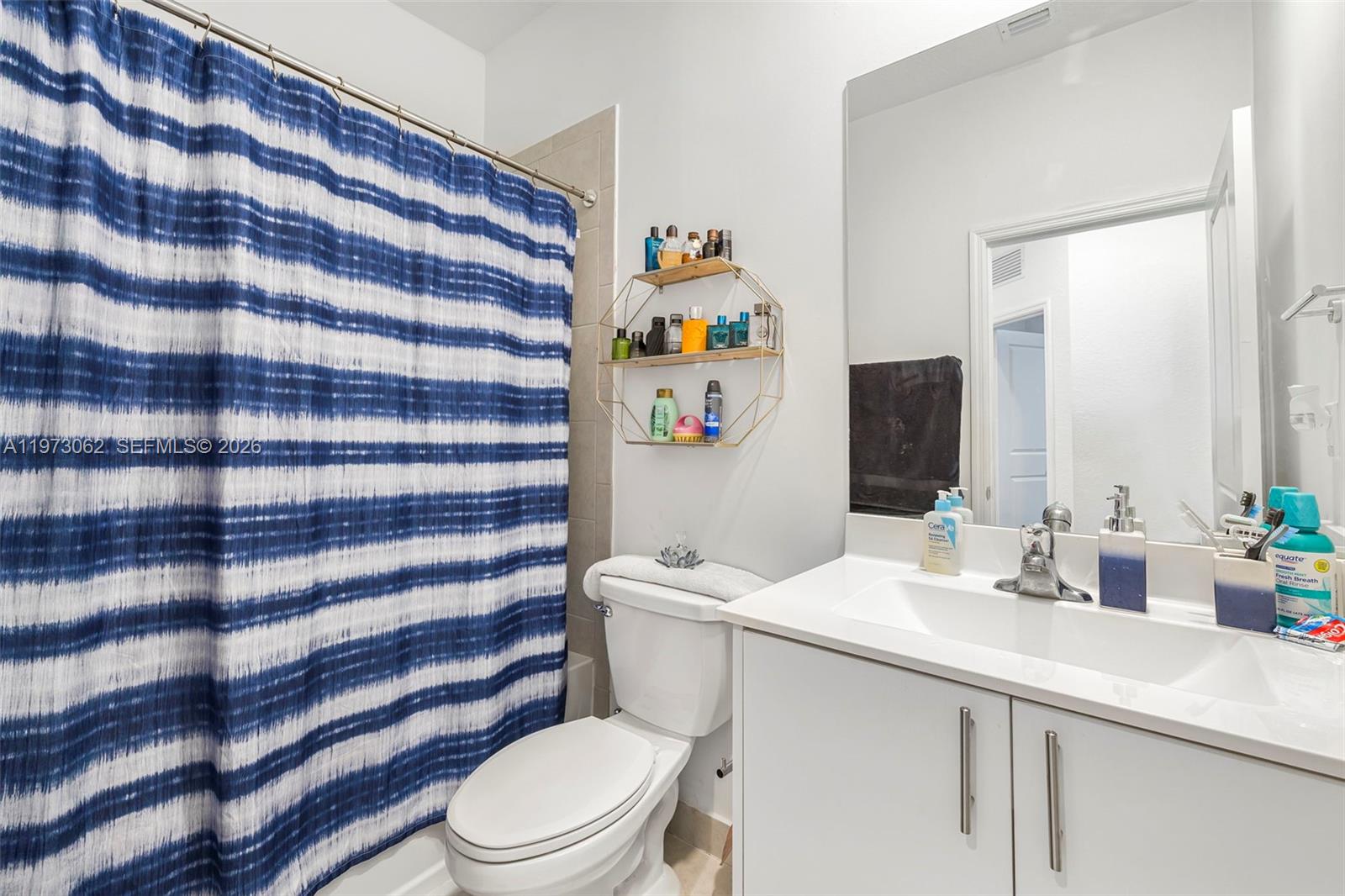 KENDALL ASSEMBLAGE - Residential