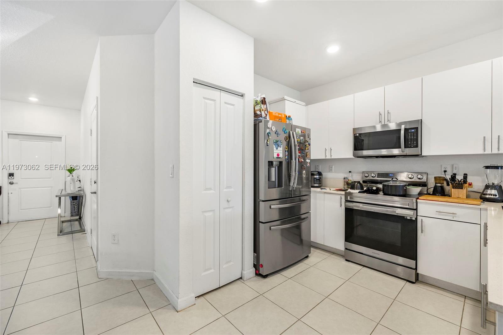 KENDALL ASSEMBLAGE - Residential