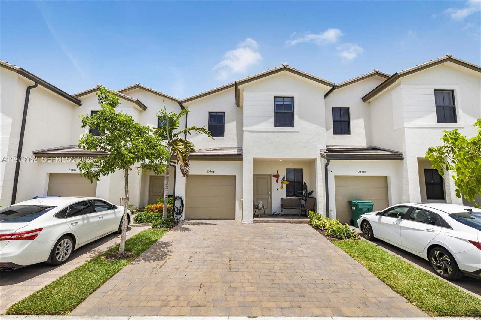 KENDALL ASSEMBLAGE - Residential