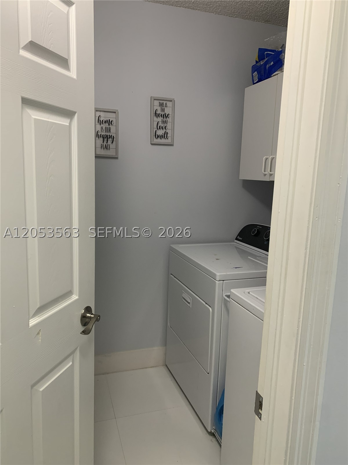 FOREST LAKES VILLAS - Residential Lease