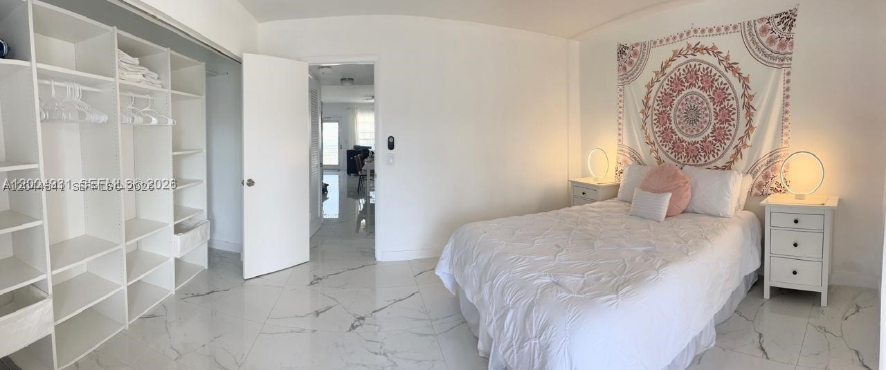 OAKRIDGE S CONDO - Residential Lease