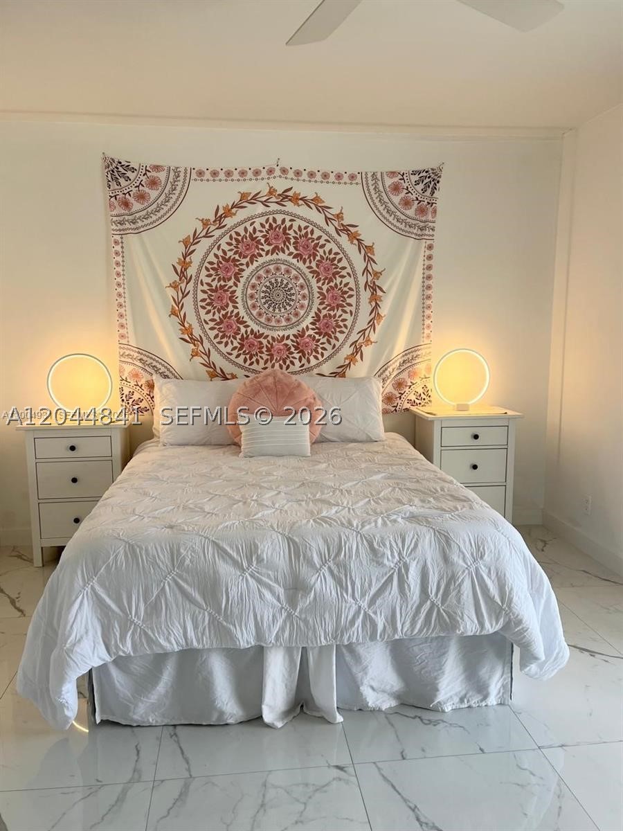 OAKRIDGE S CONDO - Residential Lease