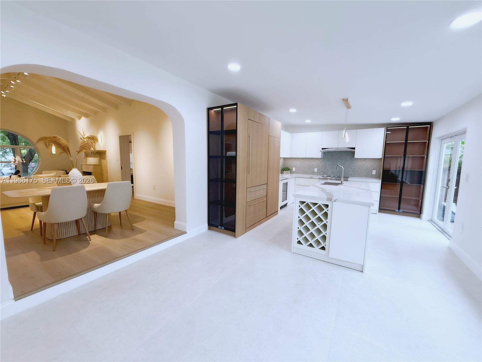 BELLE MEADE 1ST ADDN - Residential