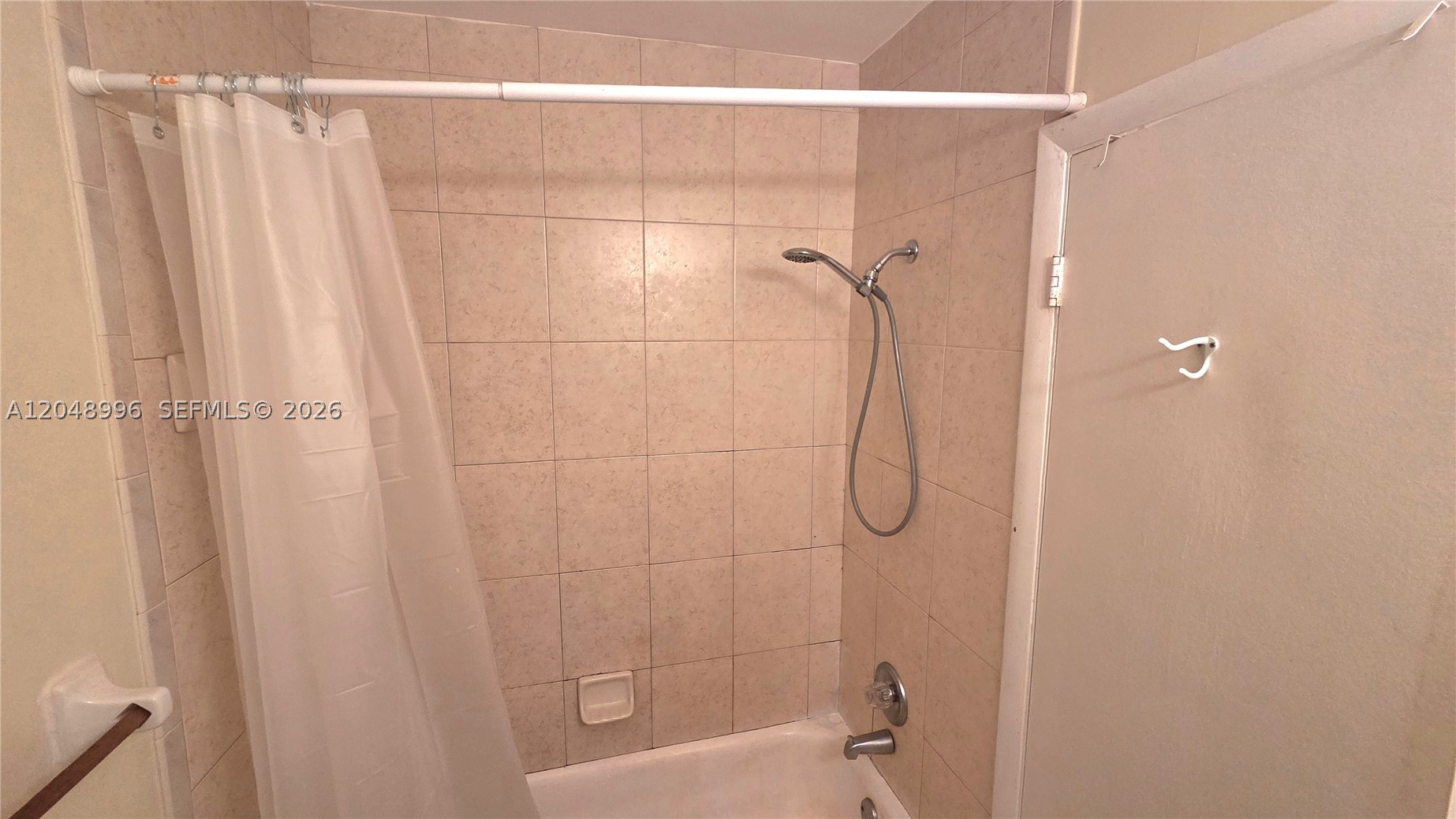 PARK PLACE AT POMPANO CON - Residential Lease