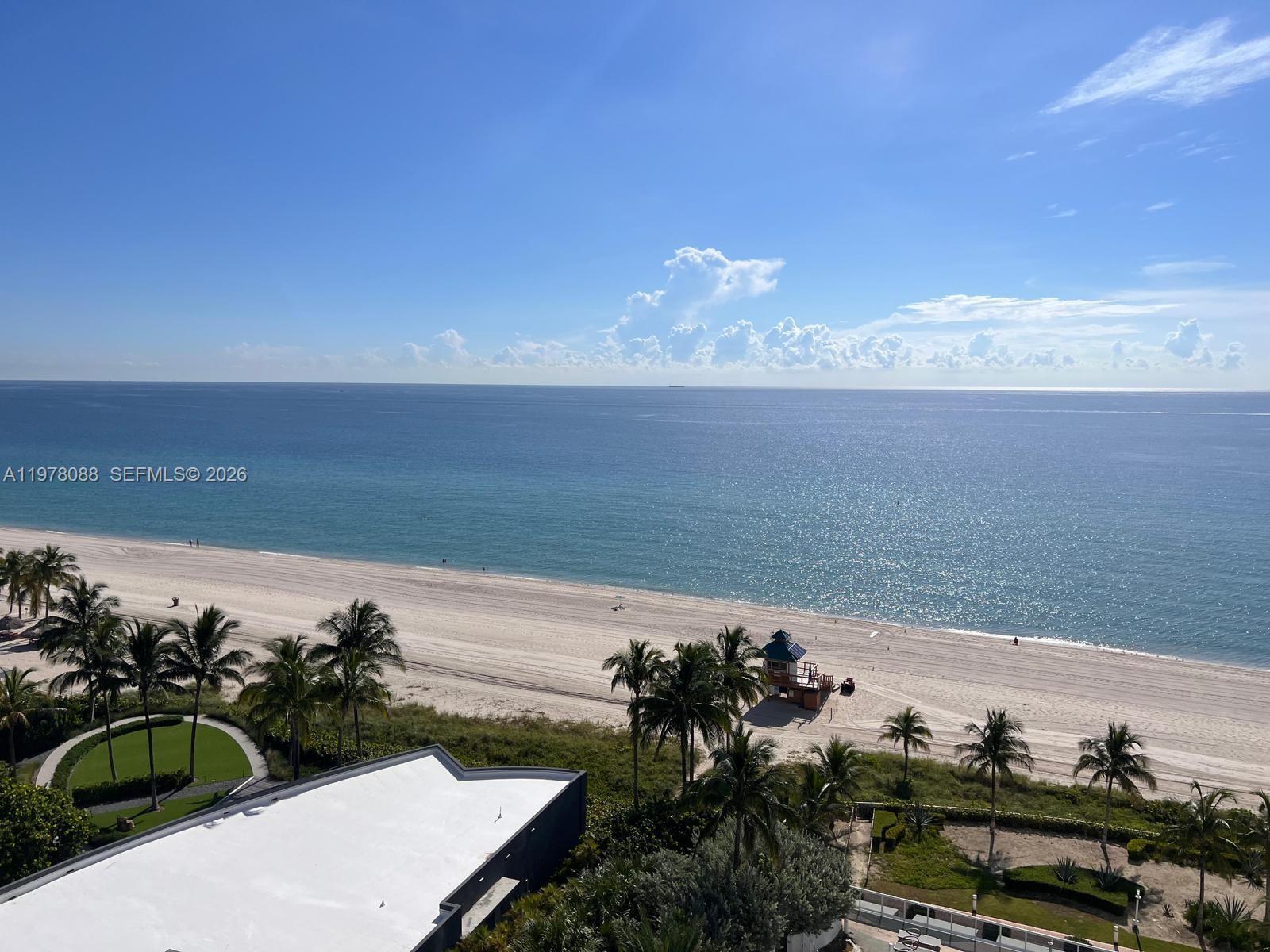 TRUMP ROYALE CONDO - Residential