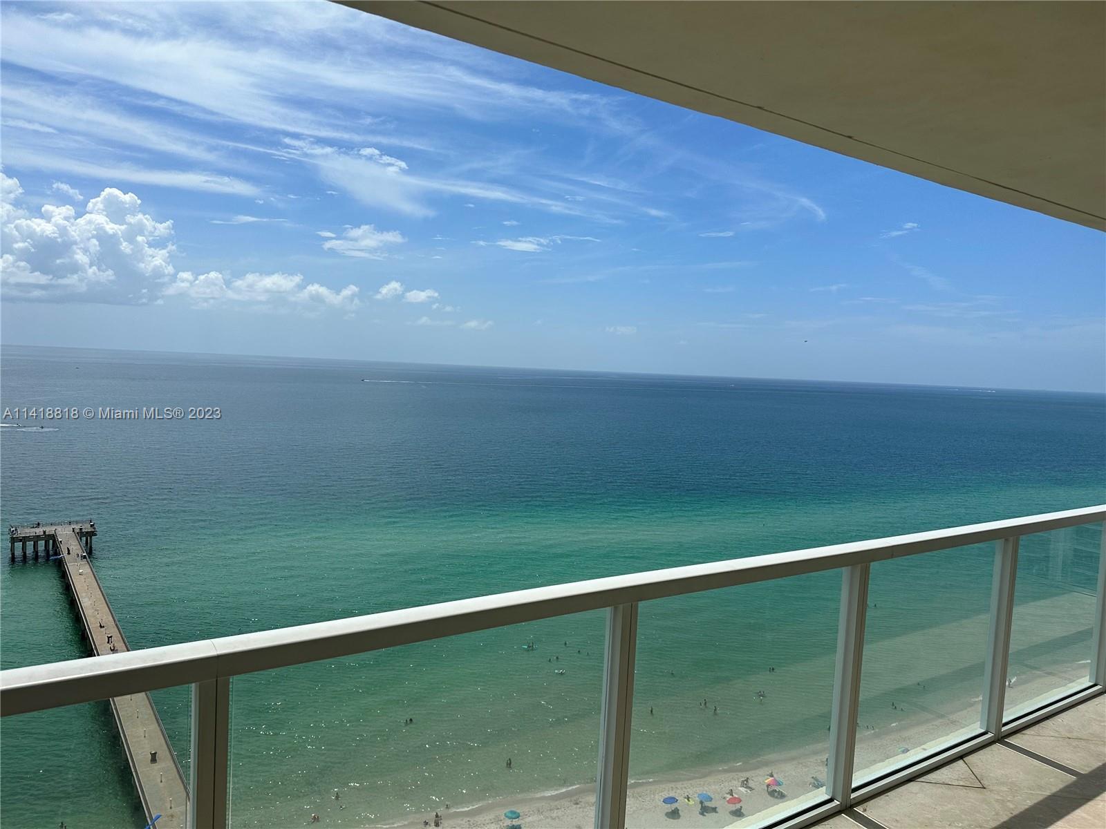 LA PERLA CONDO - Residential Lease