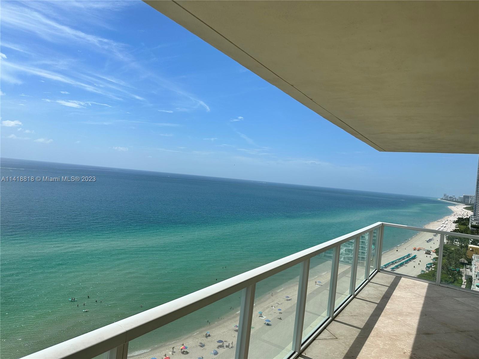 LA PERLA CONDO - Residential Lease