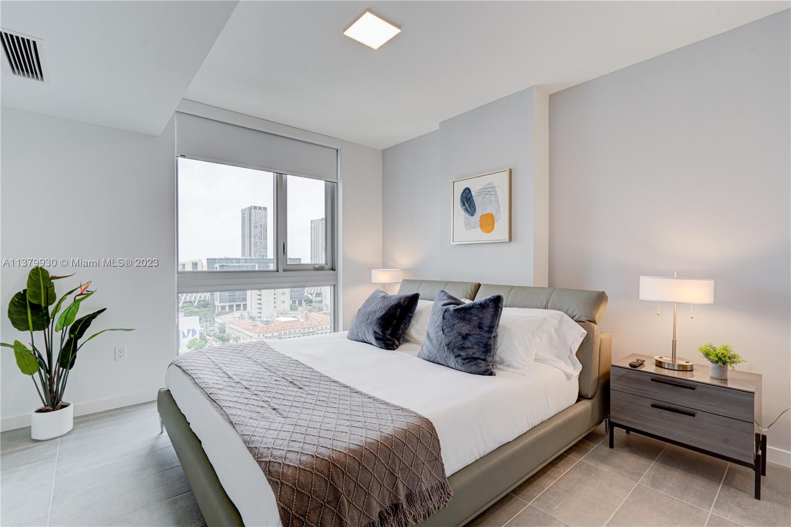 YotelPad Miami - Residential