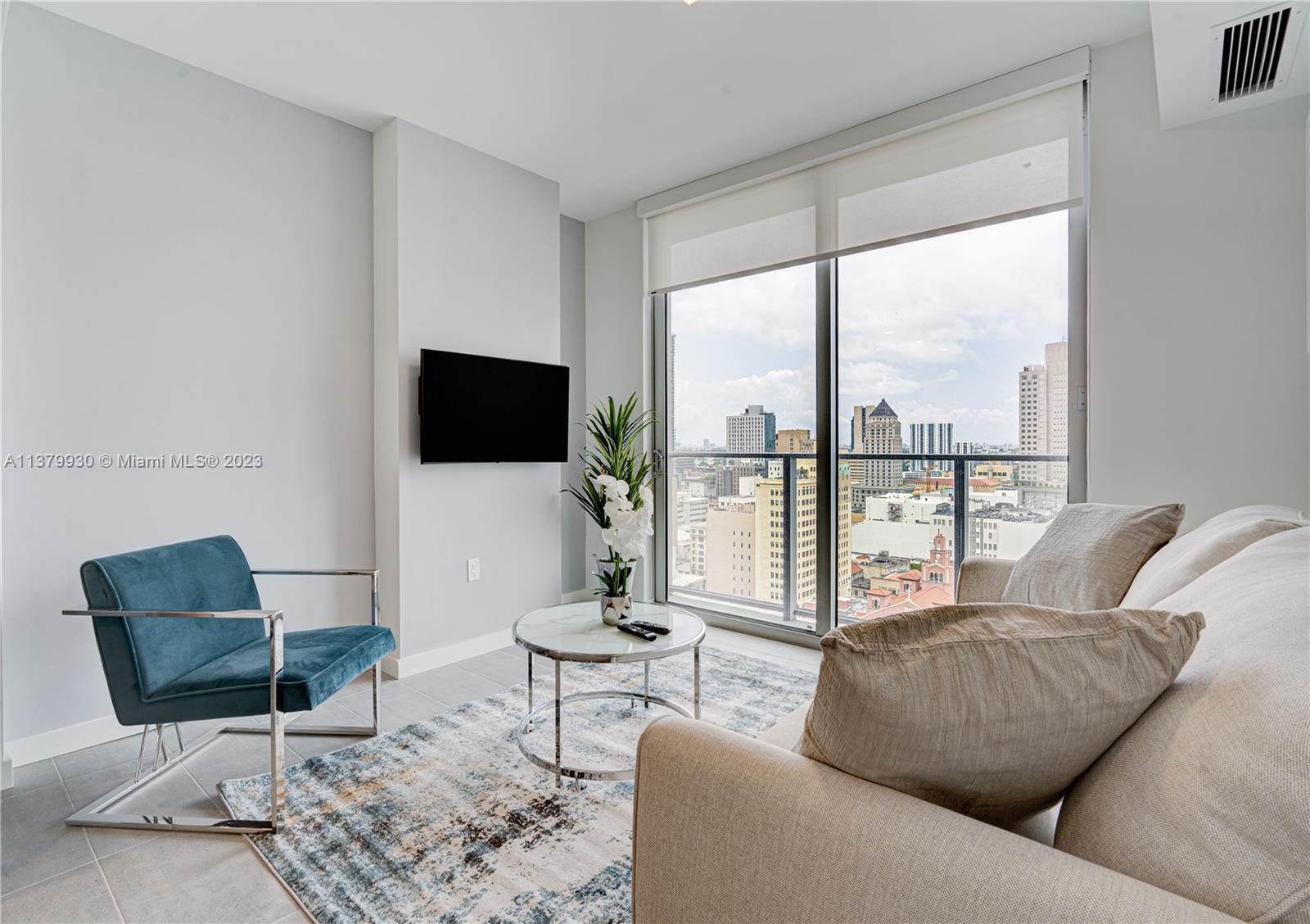 YotelPad Miami - Residential