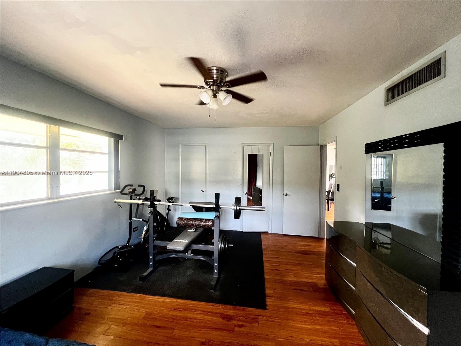 WESTCHESTER ARMS CO-OP - Residential