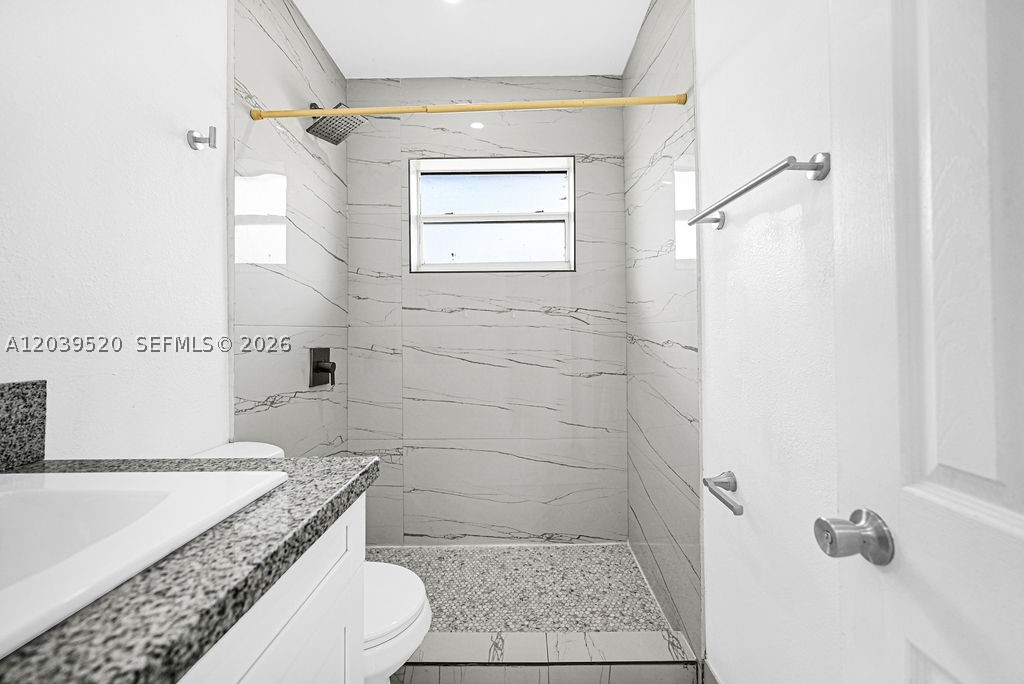 BISCAYNE SHORES CORR PLAT - Residential Income