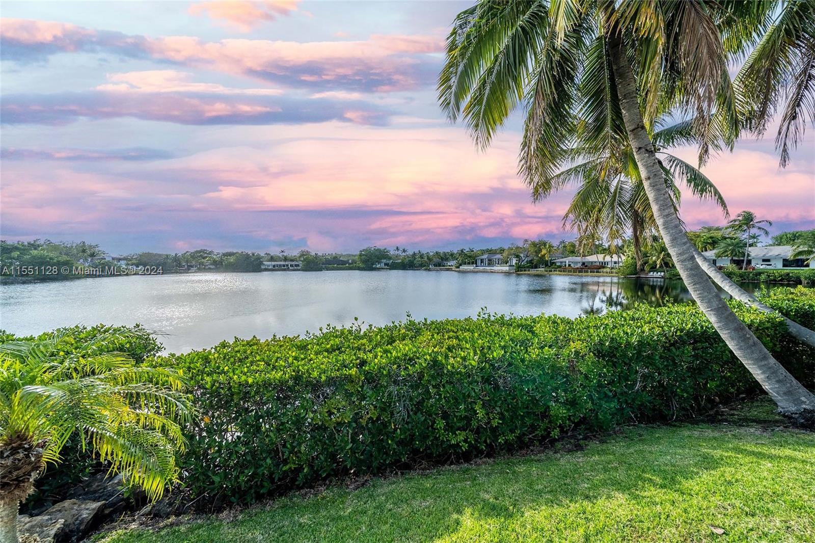 HAMMOCK OAKS HARBOR SEC 2 - Residential