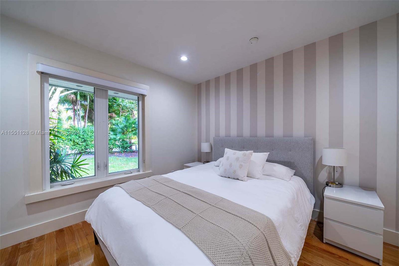 HAMMOCK OAKS HARBOR SEC 2 - Residential