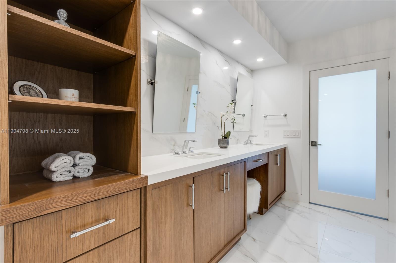 100 HIDDEN BAY CONDO - Residential