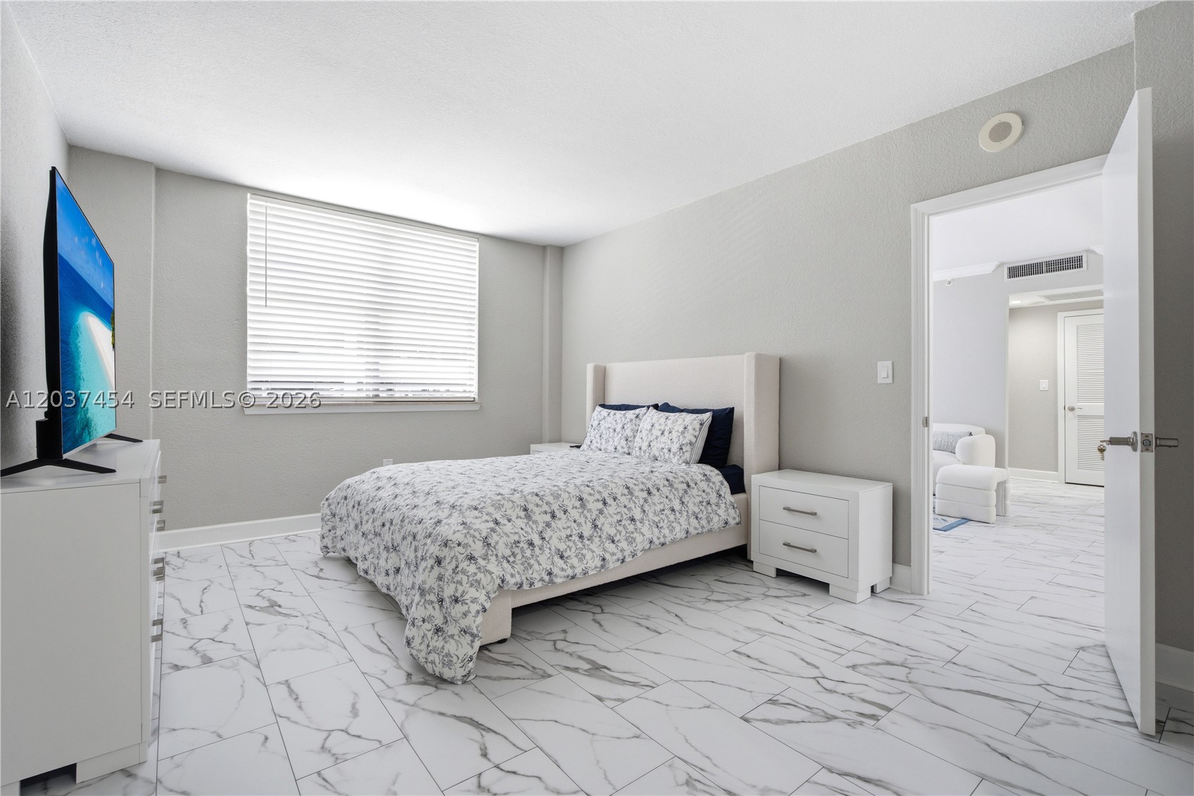 401 BLU OF NORTH BEACH CO - Residential