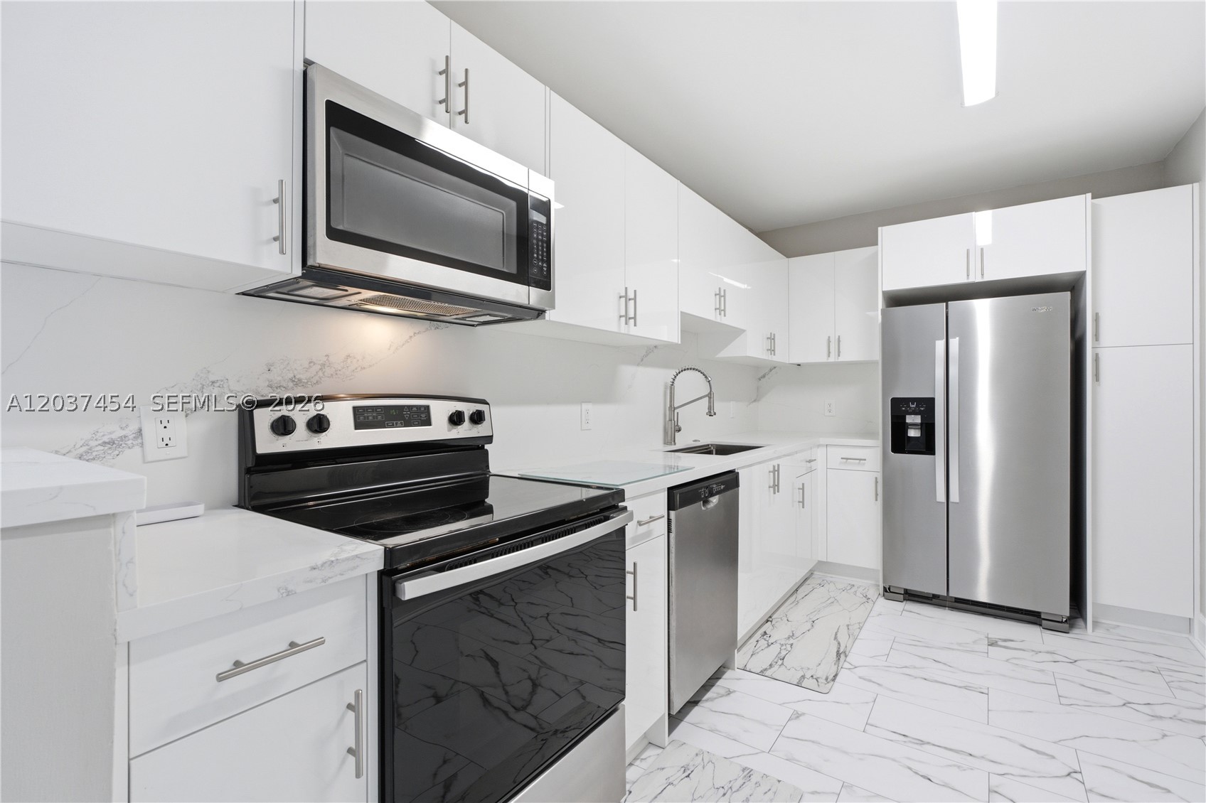 401 BLU OF NORTH BEACH CO - Residential