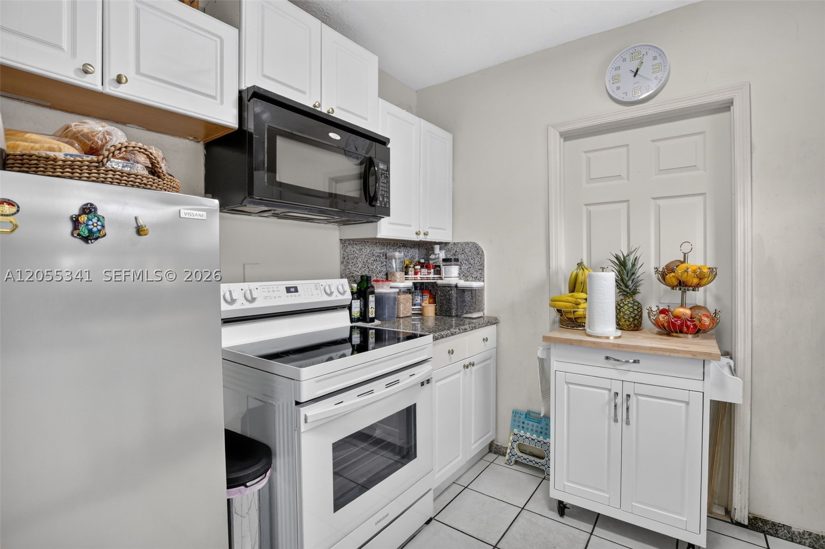 LAKE FOREST SEC 4 - Residential