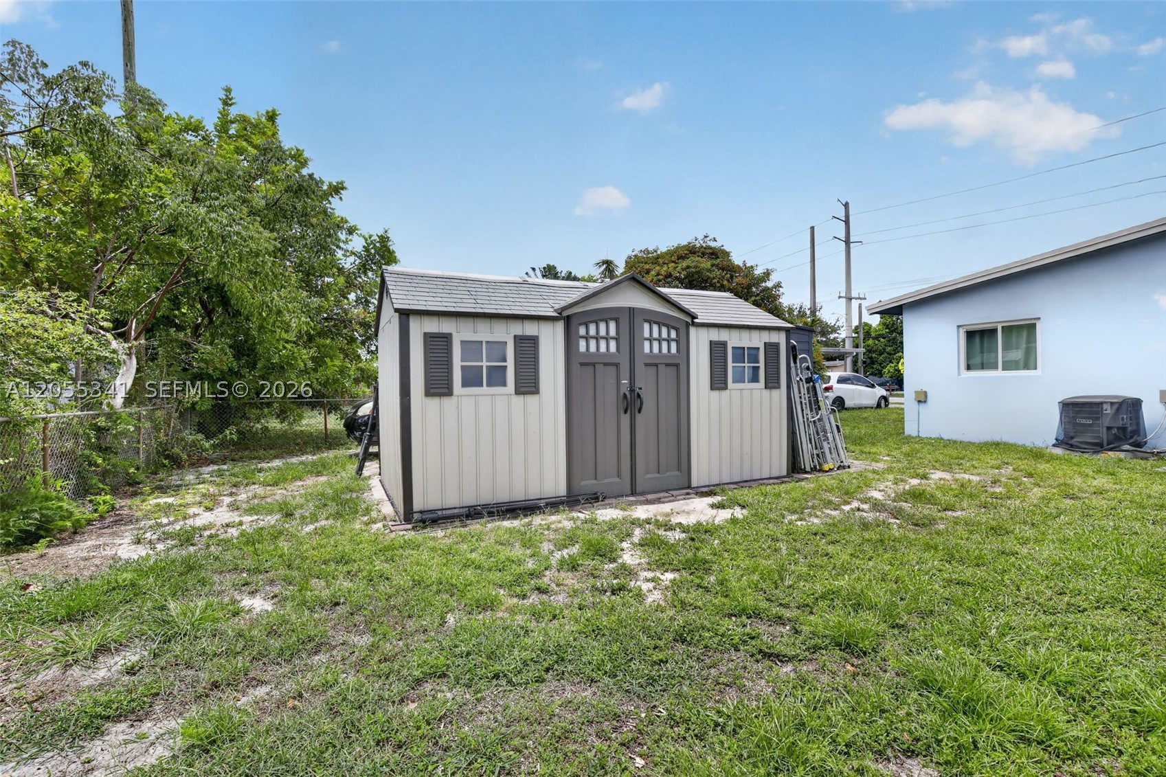 LAKE FOREST SEC 4 - Residential