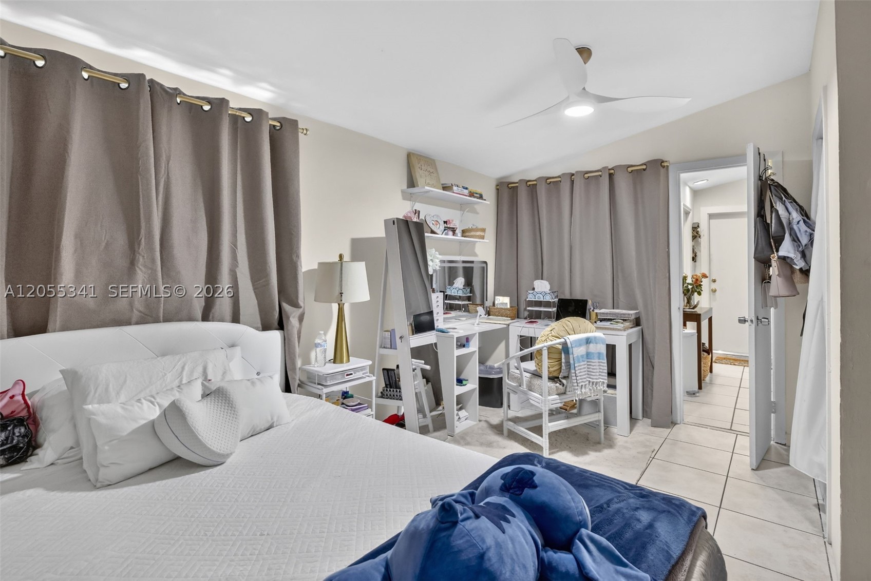 LAKE FOREST SEC 4 - Residential