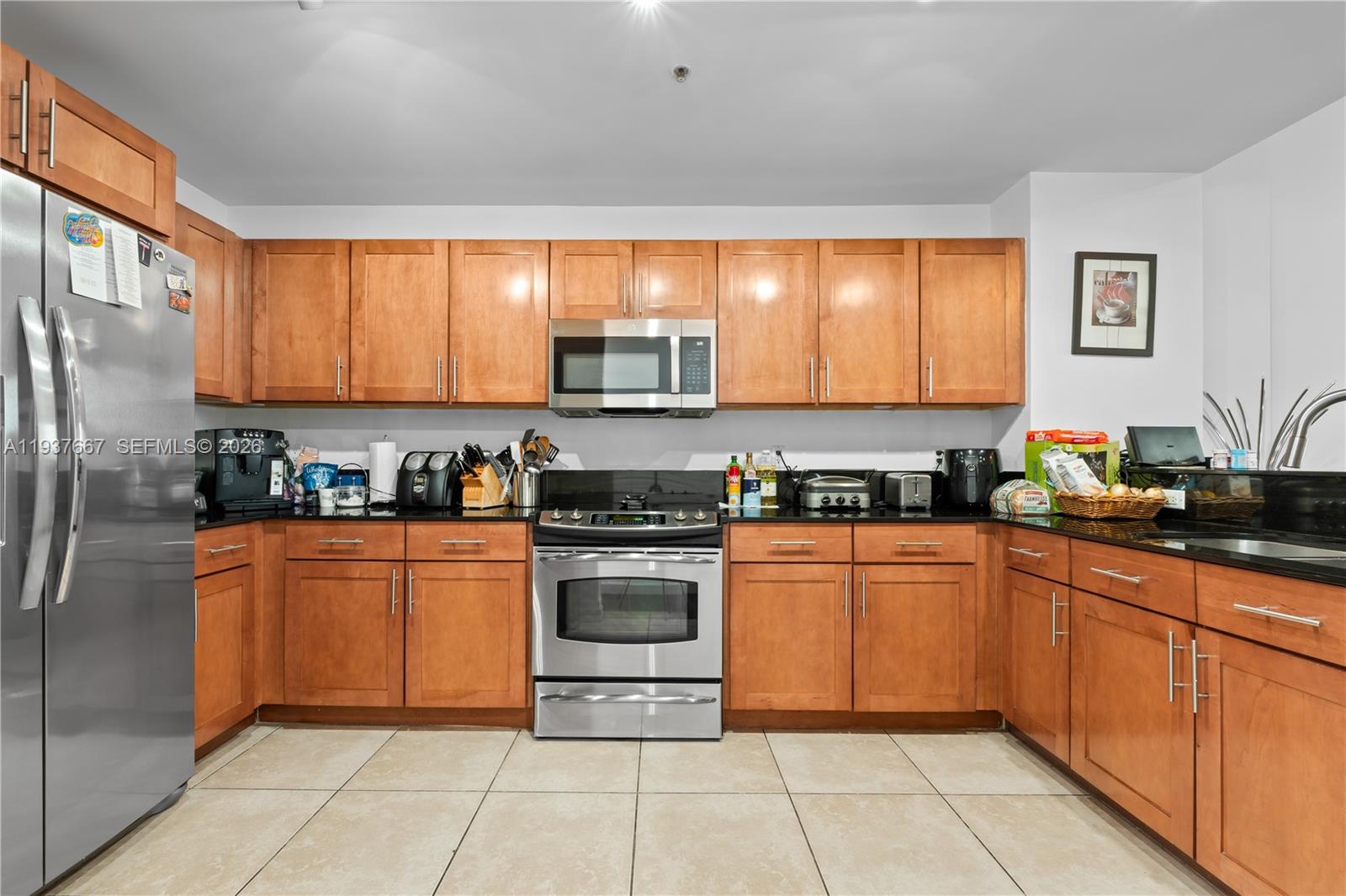 COLONNADE AT DADELAND SW - Residential