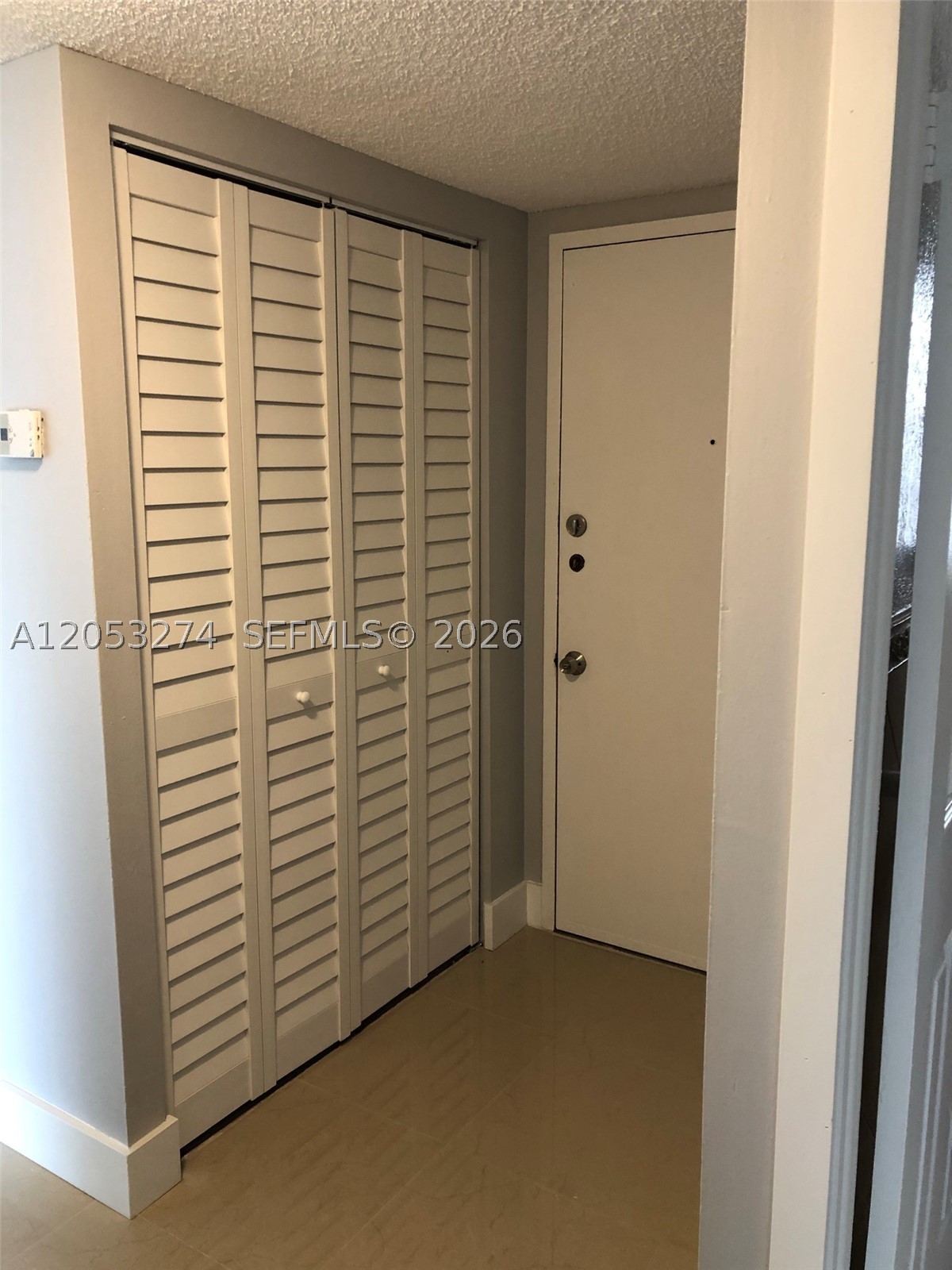 KINGS CREEK SO CONDO - Residential Lease