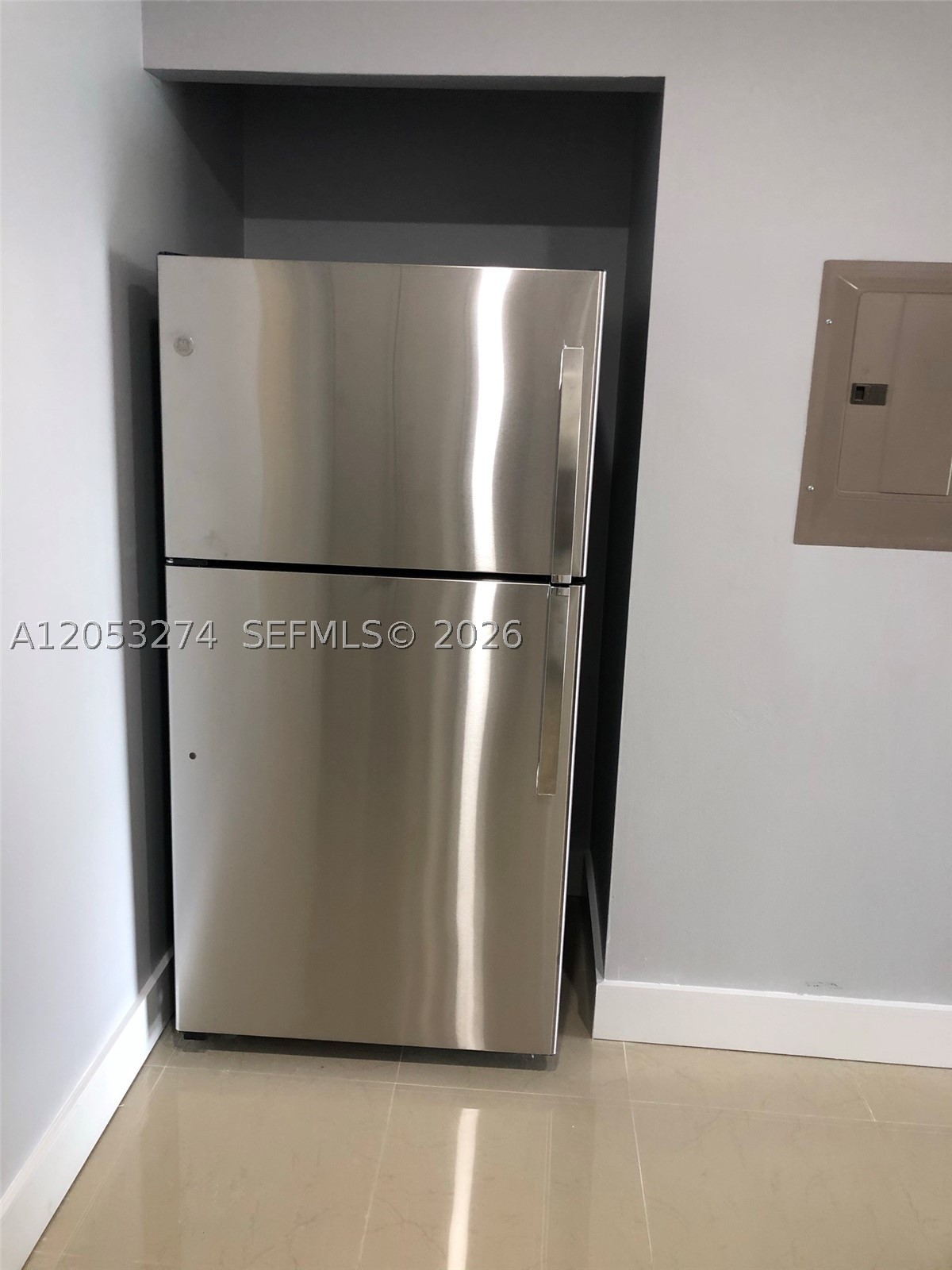 KINGS CREEK SO CONDO - Residential Lease