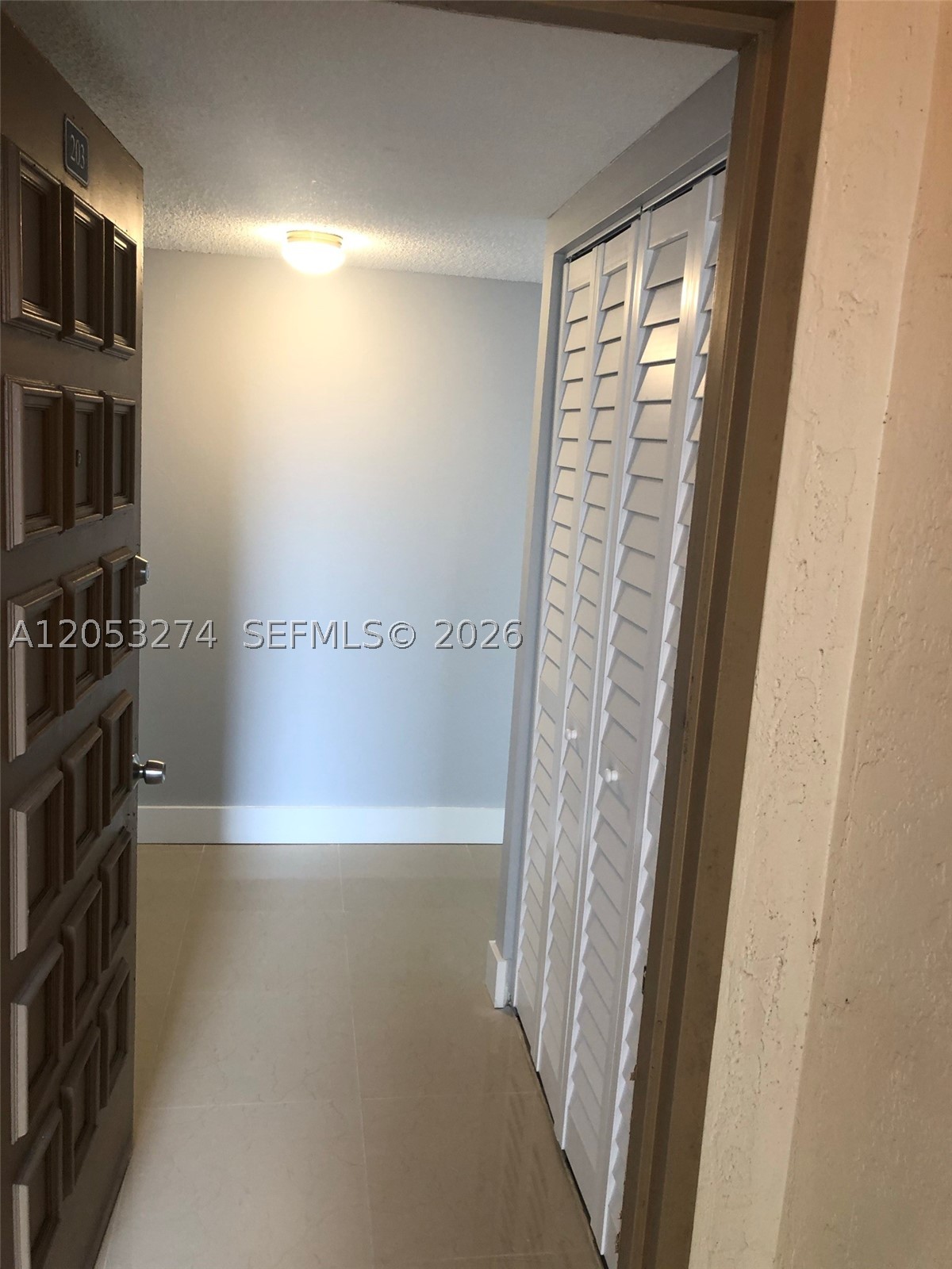 KINGS CREEK SO CONDO - Residential Lease