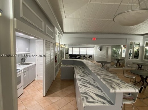 KINGS CREEK SO CONDO - Residential Lease