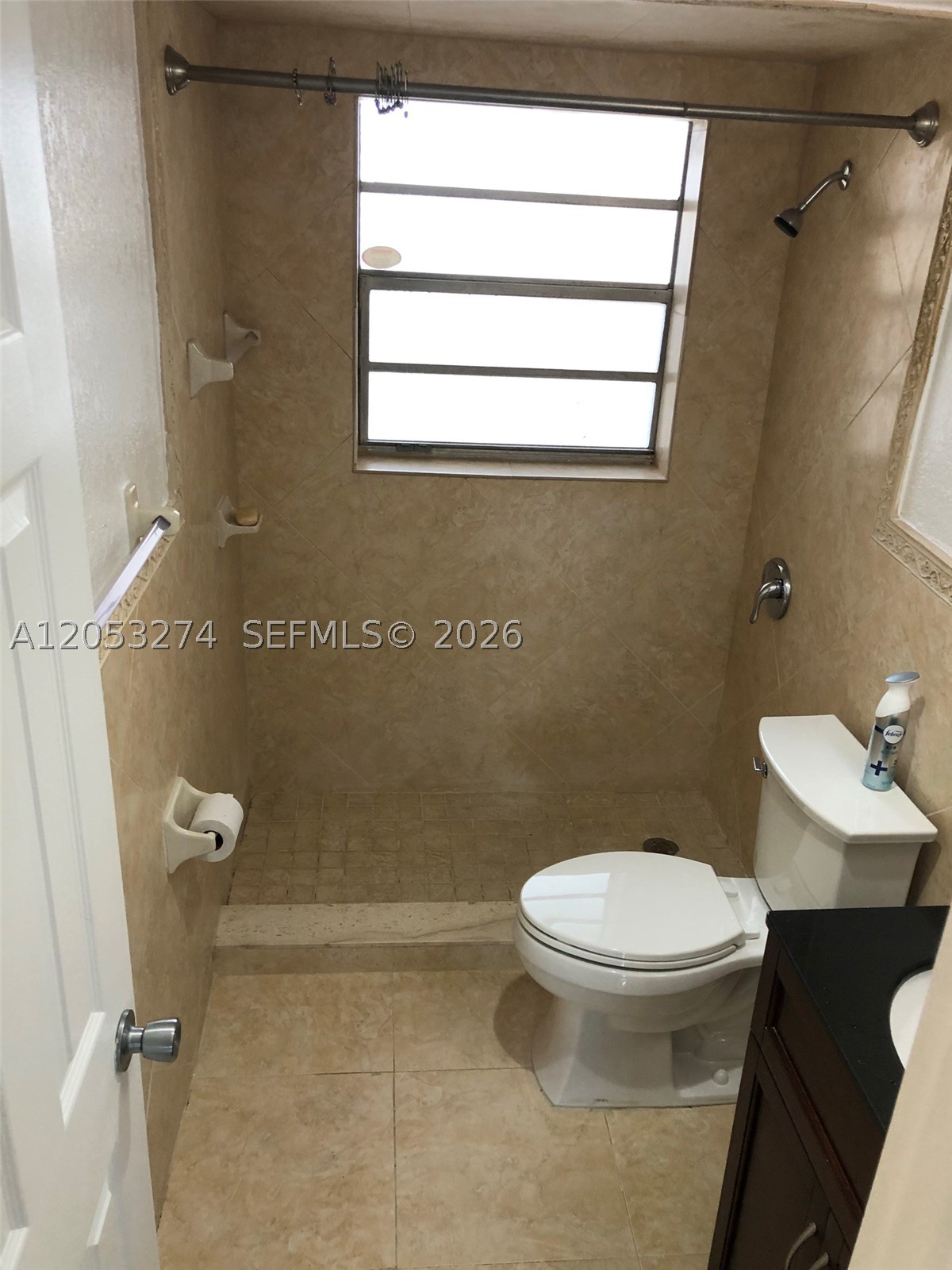 KINGS CREEK SO CONDO - Residential Lease