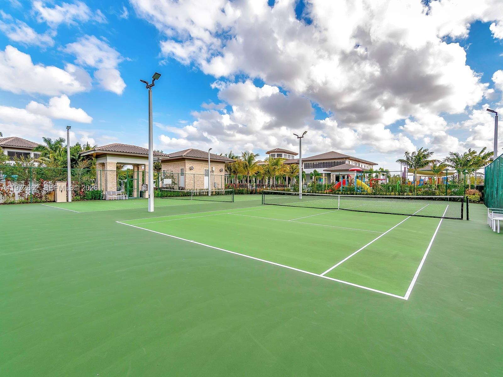 HIGHLAND AT PARK CENTRAL - Residential