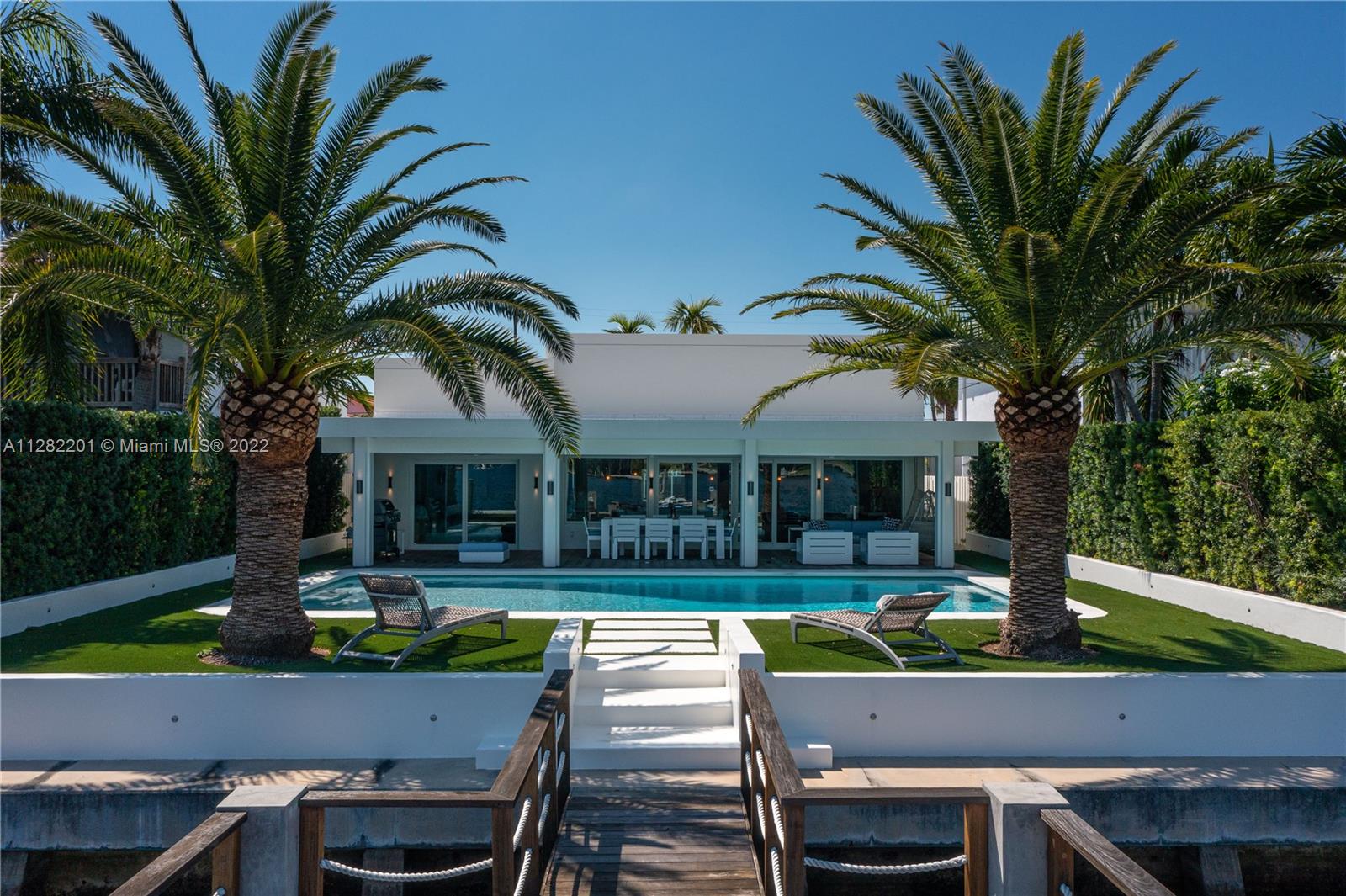 BISCAYNE BEACH-2ND ADDN - Residential