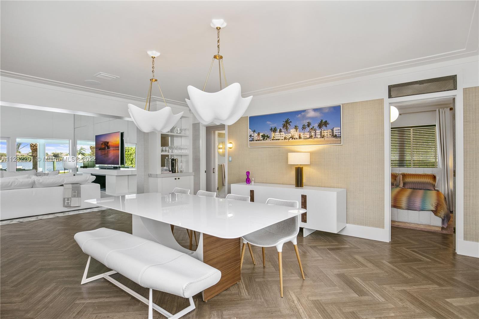 BISCAYNE BEACH-2ND ADDN - Residential