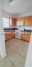 TOWNHOUSES OF PLANTATION - Residential