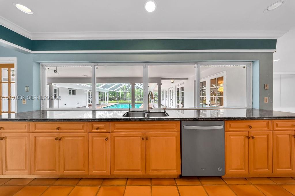 JACARANDA AREA 12-C - Residential