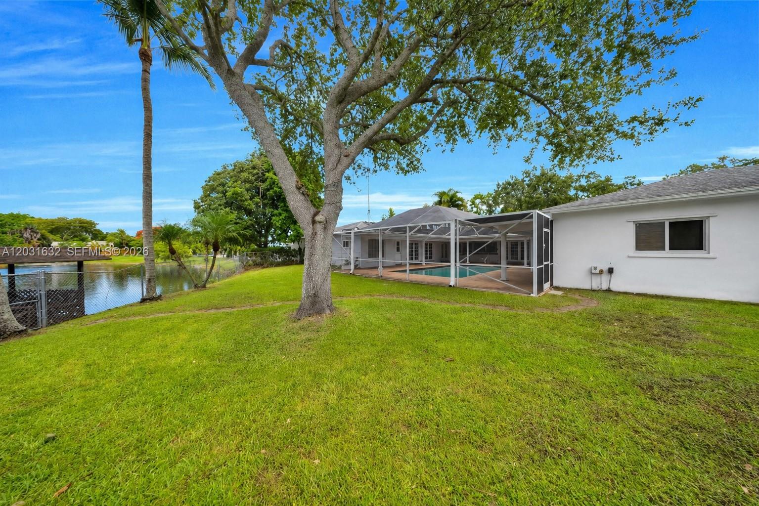 JACARANDA AREA 12-C - Residential