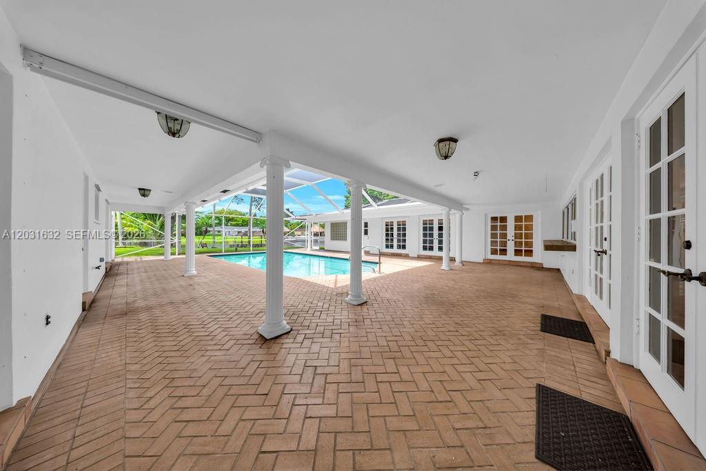 JACARANDA AREA 12-C - Residential